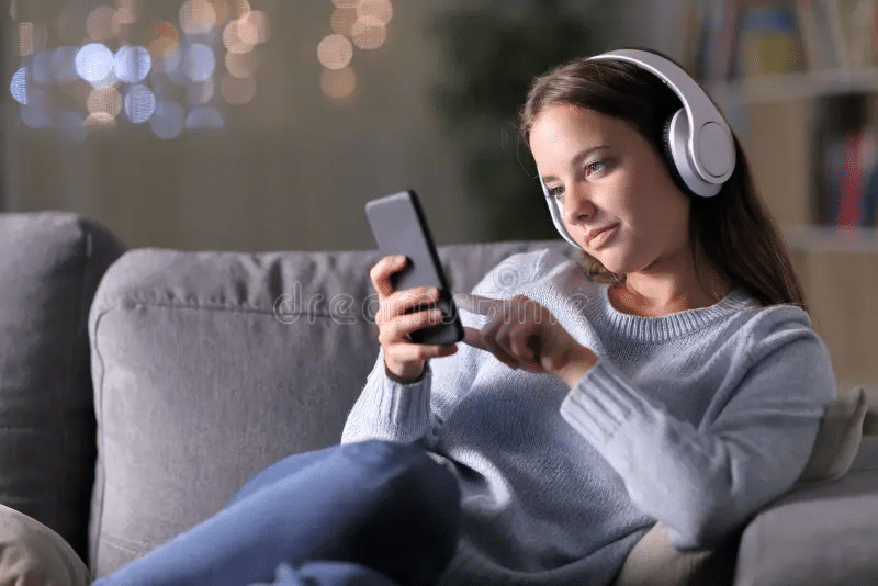 Listening to Music Offline: Save Data and Enjoy Anywhere