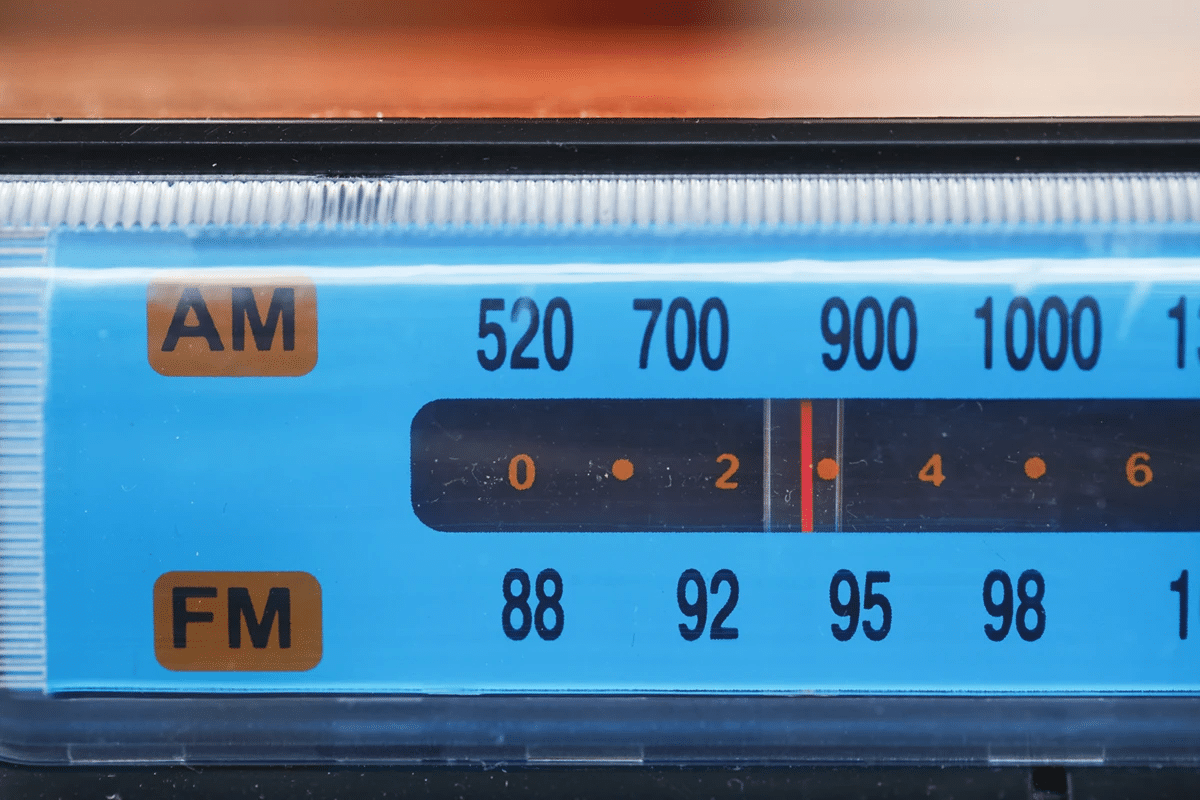 The Evolution and Relevance of AM/FM Radio